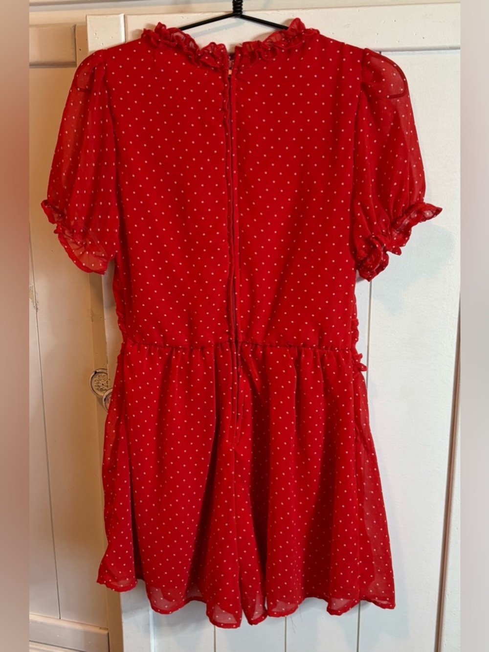 ALTAR’D STATE Red Polka Dot Ruffle Romper Size M NWOT Flowy V-Neck - Picture 8 of 11